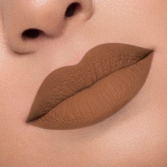 Matte Liquid Lipstick - Picture 4 of 8